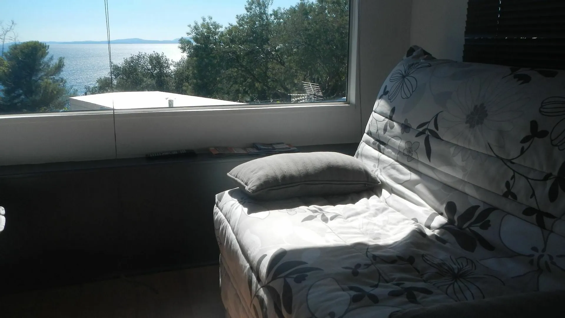 Bungalow With One Bedroom In Saint-Raphael, With Wonderful Sea View An